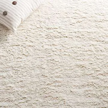 SAFAVIEH Casablanca Area Rug - Handcrafted Wool Charm