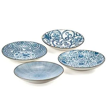 Stunning Foraineam Blue and White Porcelain Plate Set