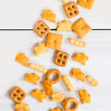 Annie's Cheddar Bunny Snack Mix Perfect for Kids 9 oz