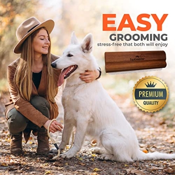 EasyGroomer Deshedding Brush for Pets | Grooming Solution