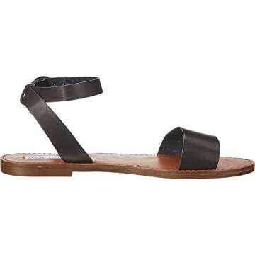 Steve Madden Womens Dairr Black Sandal
