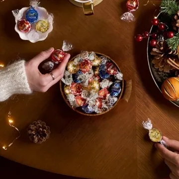 Lindt LINDOR Assorted Truffles - 15.2 oz Bag