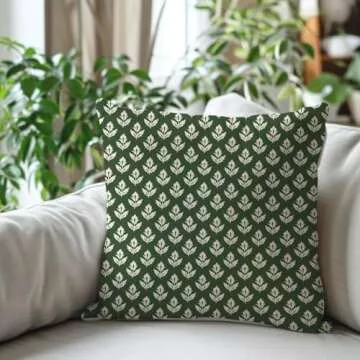 PANDICORN Vintage Floral Throw Pillow Covers 18x18 Inch Set of 2 Green Flower Cottagecore Outdoor Spring Christmas Decorations Decorative Throw Pillow Case for Home Bed Living Room Couch Decor