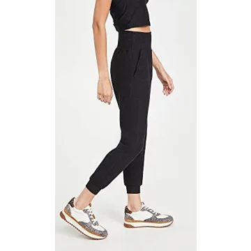 Shop Beyond Yoga Women's Spacedye Midi Joggers - Stylish Comfort