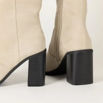 Stylish and Comfortable Women's Cassandra Western Boots