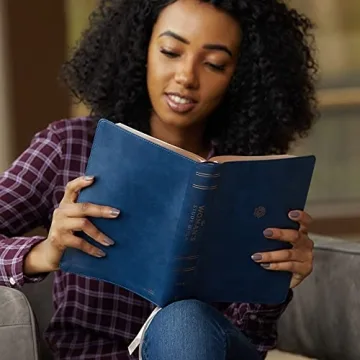 NIV Women's Study Bible Leathersoft Blue Full-Color Red Letter