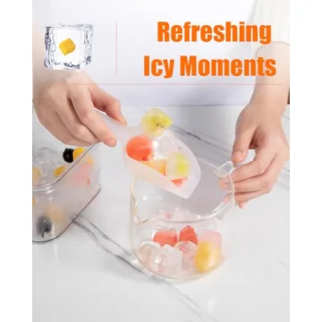 Brigii Ice Cube Tray with Easy-Release Silicone Bottom