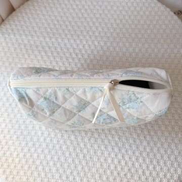 Sminra Makeup Bag Large Travel Quilted Cosmetic Makeup Bag Organizer, Floral Cotton Coquette Aesthetic Toiletry Bag for Women Girls (Blue Romantic Rose)