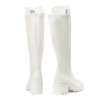 Stylish knee-high boots for comfort and elegance