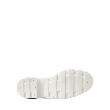 Stylish knee-high boots for comfort and elegance