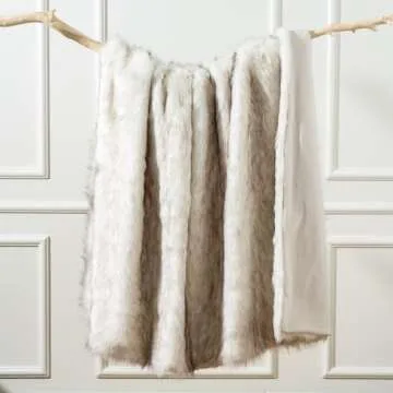 Luxury Ivory White Faux Fur Throw Blanket for Home Comfort