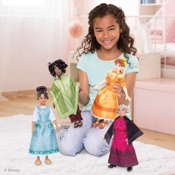 Disney Encanto Ultimate Madrigal Family Dolls Gift Set Includes 12 Dolls [Amazon Exclusive]