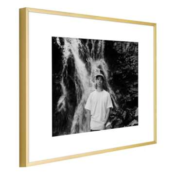 Golden State Art 11x14 Aluminum Picture Frame - Versatile Wall Decor with Mat