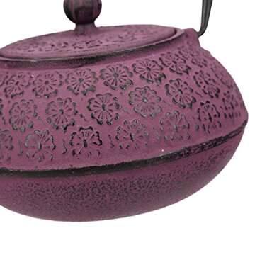 Elegant 30 oz Cast Iron Teapot with Infuser
