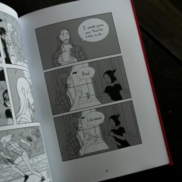 Fangs: Heartwarming Graphic Novel with 25 Comics
