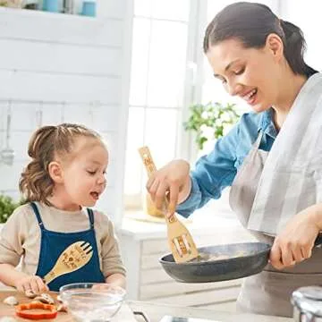 5P Halloween Horror Classic Movie Character Bamboo Spoons Utensil Gift Set for Cooking, Movie Character Engraved Patterns for Kitchen Cooking Lovers Cookware Kitchen Gifts for Housewarming or Birthday