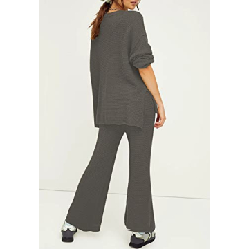 Chic Pink Queen Women's Loungewear 2 Piece Set