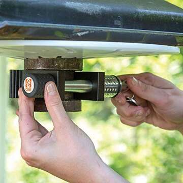 CURT 5th Wheel Trailer Lock - 2-Inch King Pin Security