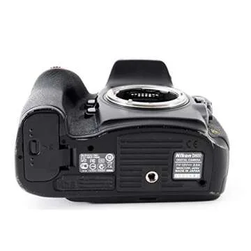 Nikon D800 DSLR Camera - 36.3 MP High-Resolution Body