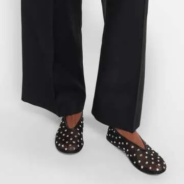 Arqa Crystal Black Ballet Flats - Comfortable Elegance