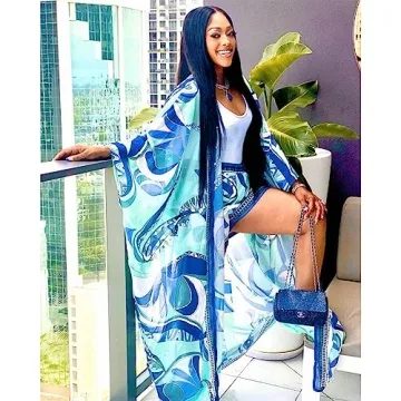 Trendy QegarTop Beach Vacation Outfits for Women