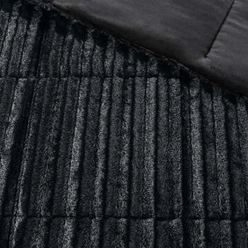 Madison Park Faux Fur Reversible Comforter Set, Down Alternative Filling, Modern Quilted Bedding with Matching Shams, King/California King, Black