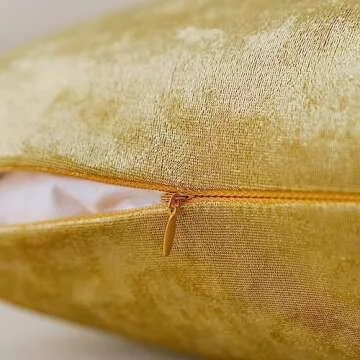 NiNi ALL Decorative Throw Pillow Covers Pack of 2, Velvet Throw Pillow Cases for Couch Pillows Cover Bedroom Living Room Outdoor Pillow Covers 20x20 Inch Gold