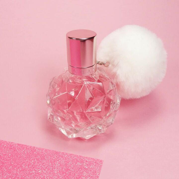 Ariana Grande Ari Eau de Parfum Spray 3.4 Fl Oz