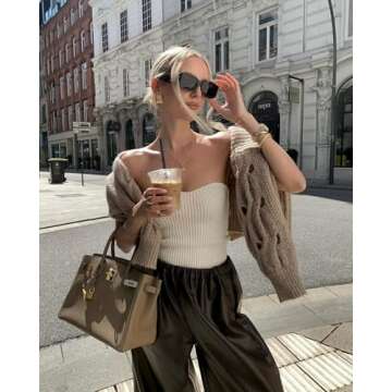 Floramos Gold Ribbed Trapezoid Earrings for Women - Trendy Chunky Geometric 18K Gold Statement Accessories