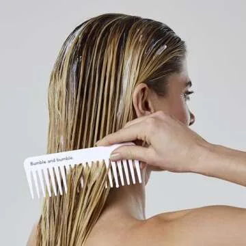 Bumble and bumble. Hairdresser's Invisible Oil Hydrating Conditioner | Hydrating, Anti Frizz, Shine, Color Safe | Curly, Wavy, Straight | With Argan Oil, Coconut Oil + Grapeseed Oil, 6.7 Fl Oz