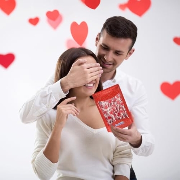 Fruidles Mini Heart Lollipops - Strawberry Flavor in Red