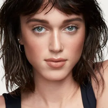 Transform Your Look with Smashbox Cali Contour Palette