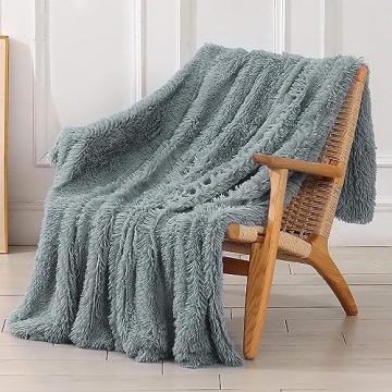 Tuddrom Decorative Extra Soft Faux Fur Blanket Twin Size 70"x78",Solid Reversible Fuzzy Long Hair Sh...