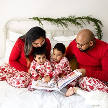 Burt's Bees Matching Organic Family Holiday Pajamas