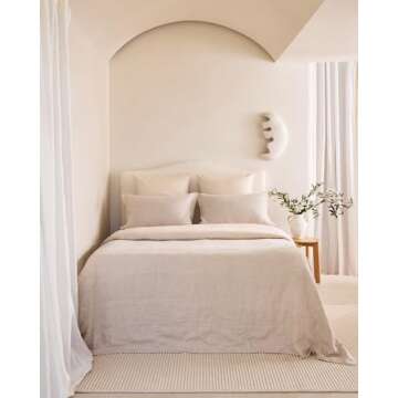 Bed Threads Oatmeal Quilted Bed Cover Set in Medium | 1 Quilted Bed Cover, 2 Pillowcases