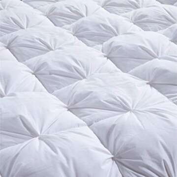HOMBYS King Size Down Comforter, Elegant Pinch Pleat Design