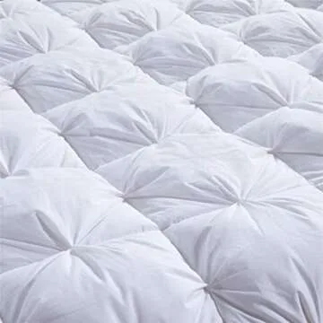 HOMBYS King Size Down Comforter, Elegant Pinch Pleat Design