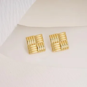 Tvcuney Chunky Gold Earrings for Stylish Confidence