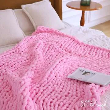 Pink Chunky Knit Throw Blanket, Soft Pink Throw Blanket Hand Knit Throw Blanket for Couch Knitted Throw Blanket Yarn Thick Boho Chunky Throws for Bed Sofa Cable Knit Blankets for Women 50x60''