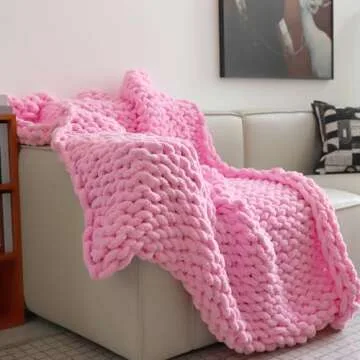 Pink Chunky Knit Throw Blanket, Soft Pink Throw Blanket Hand Knit Throw Blanket for Couch Knitted Throw Blanket Yarn Thick Boho Chunky Throws for Bed Sofa Cable Knit Blankets for Women 50x60''