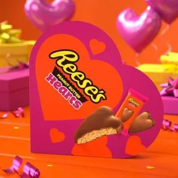 REESE'S Milk Chocolate Peanut Butter Hearts Gift Box
