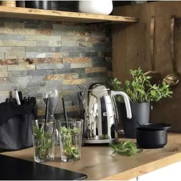 Stylish SMEG Kettle Enhances Your Kitchen Aesthetic