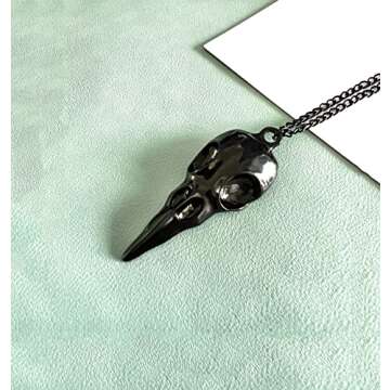 YOOESTORES82 Punk Metal Crow Skull Necklace. Hip Hop 3D Animal Bird Skull Pendant Necklace, Men Women Vintage Gothic Halloween Jewelry
