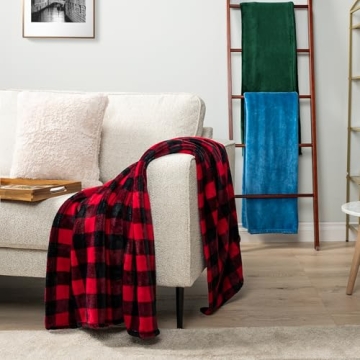 PAVILIA Buffalo Plaid Fleece Throw Blanket for Couches