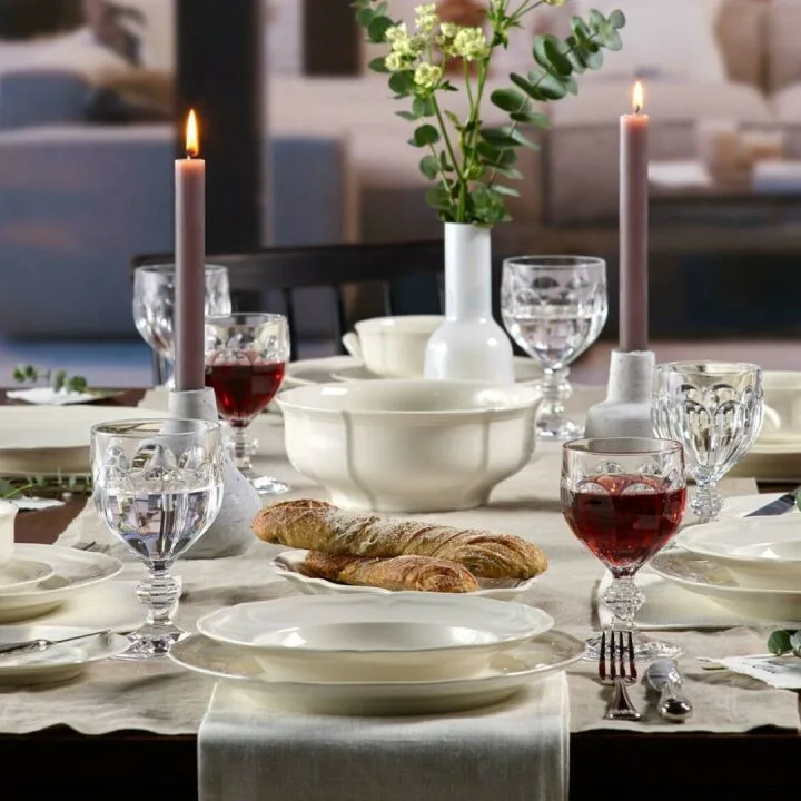 Villeroy & Boch Manoir 18-Piece Dinnerware Set