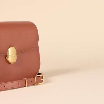 Amazon Essentials Women's Flap Bag, Tan, One Size