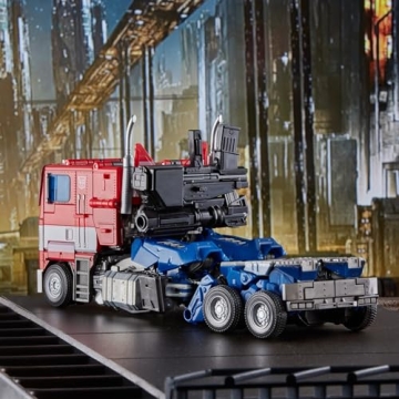 Transformers Movie Masterpiece Optimus Prime Collector Figure
