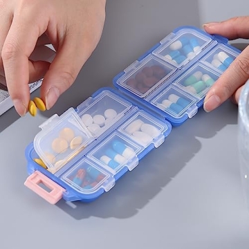 Zuihug Travel Pill Organizer - Compact 10-Compartment Pill Case