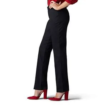 Lee Women's Wrinkle Free Relaxed Fit Straight Leg Pant - Ultimate Comfort and Style