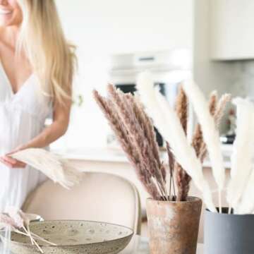 Natural Dried Pampas Grass Decor, Bouquet for Boho Home Decor, Vase Filler, Fluffy Dried Fall Pampas for Table and Home Decorations